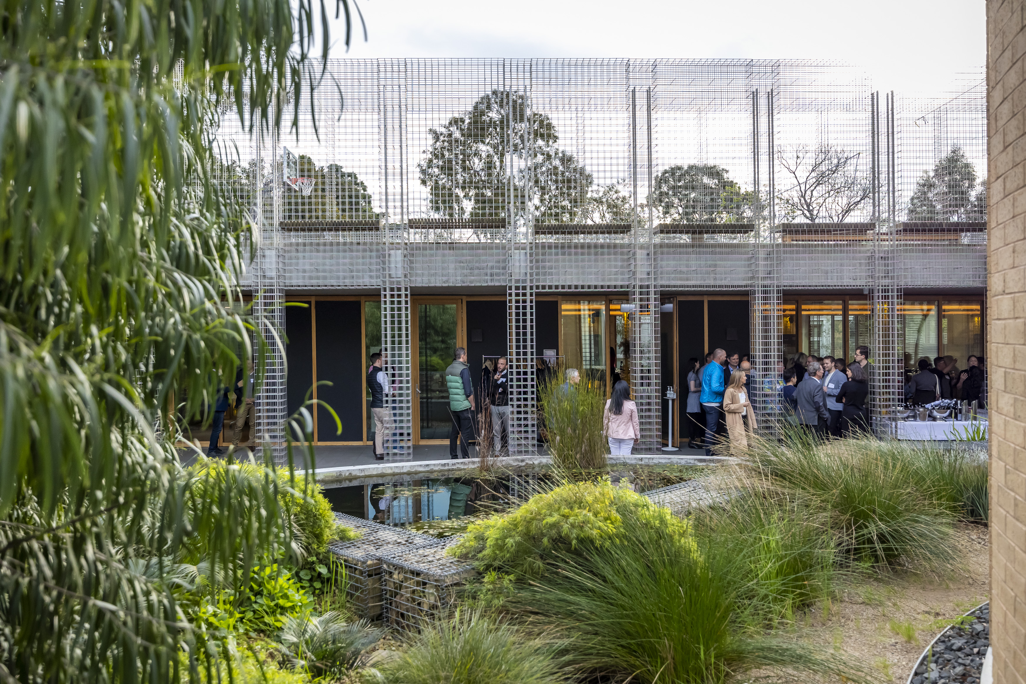Wade Institute garden and building